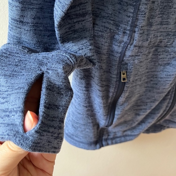 ATHLETA Heathered Blue Hooded Sweatshirt No Sweat Jacket Full Zip Pockets Size M - Picture 5 of 10